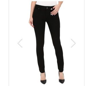 DL1961 Emma legging jean. Black. Size 30.  Perfect condition.